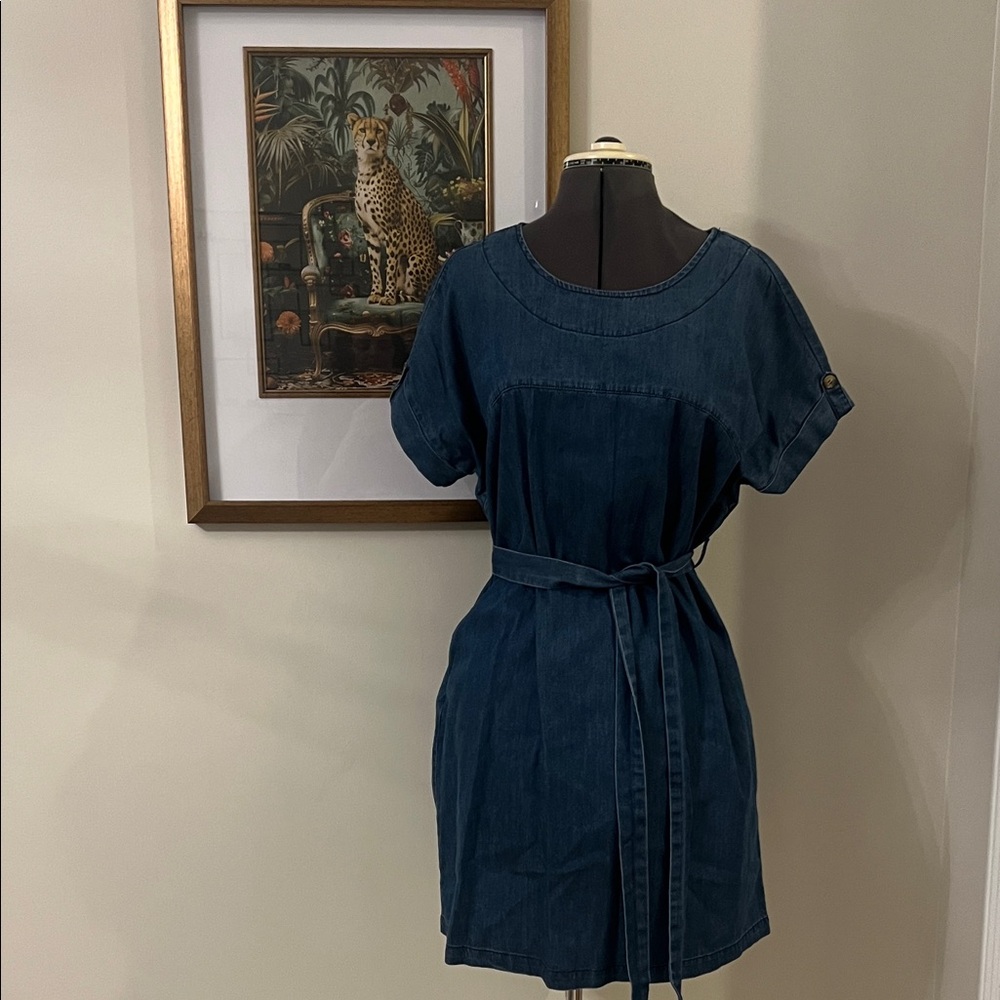 Elegant Denim Mini Dress with Belt